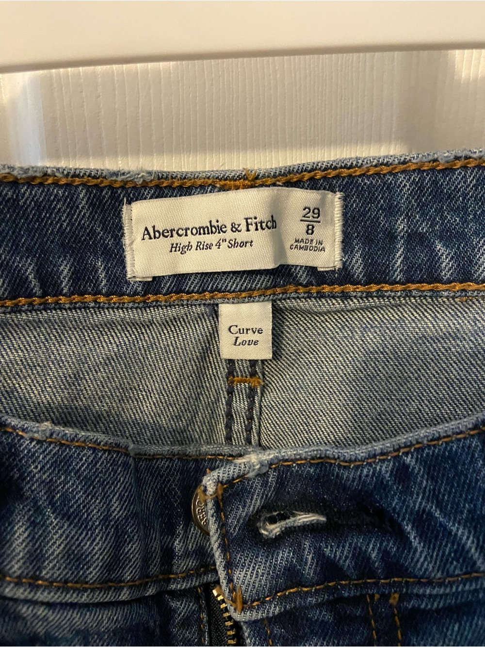 Abercrombie & Fitch High Rise Short Jeans in Medium Blue Denim